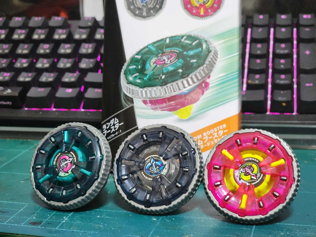 beyblade-x-ux-16-random-booster-clock-mirage-select (1)