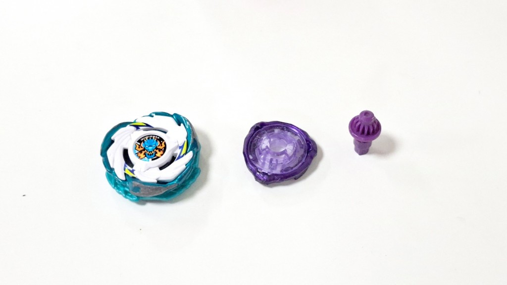beyblade-x-cx-10-booster-wolf-hunt-f-0-60-db (8)