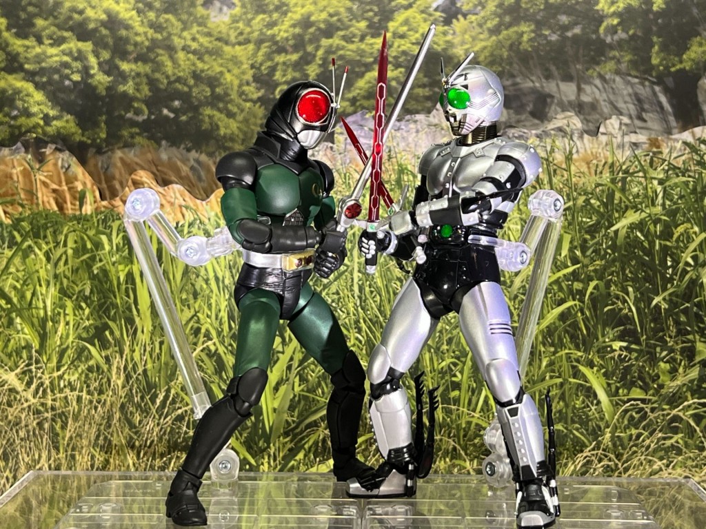 s-h-figuarts-shinkocchou-seihou-masked-rider-black-rx (4)