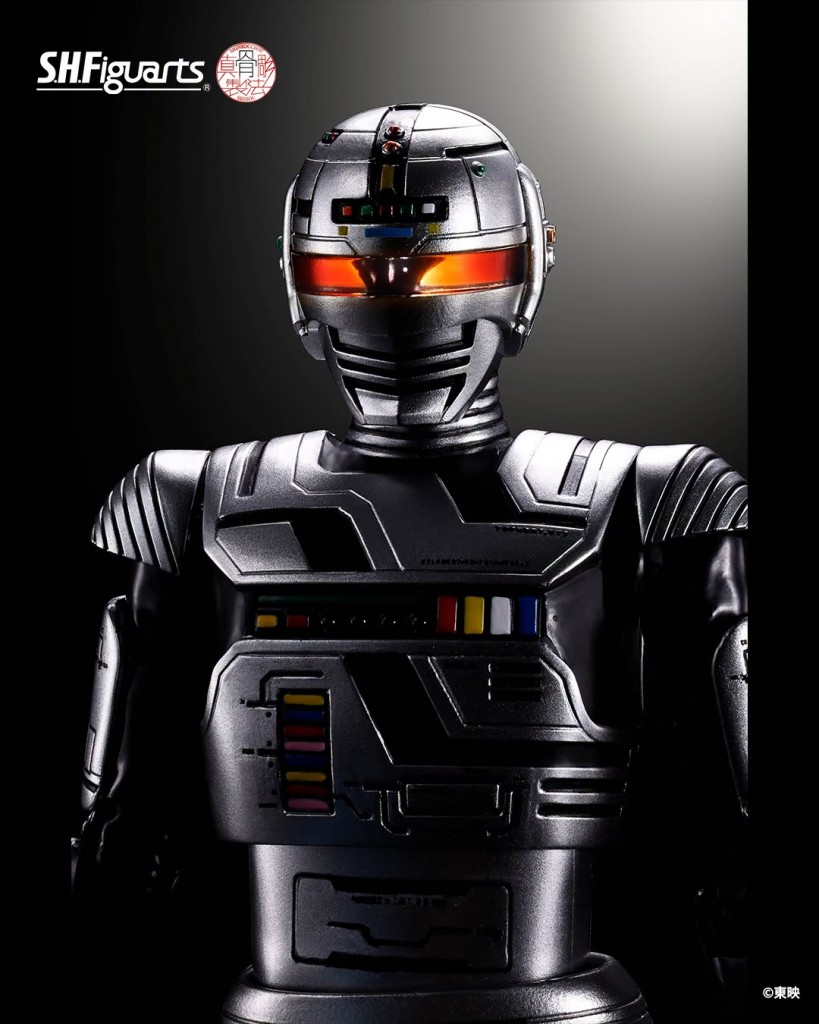 s-h-figuarts-shinkocchou-seihou-uchuu-keiji-gavan (8)