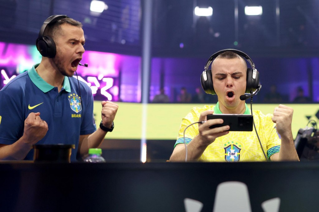 fifae-world-cup-2025-champion (2)