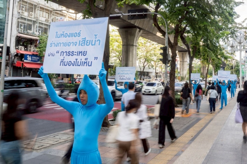 Suntory Hy! Water Lock™_Troop_01