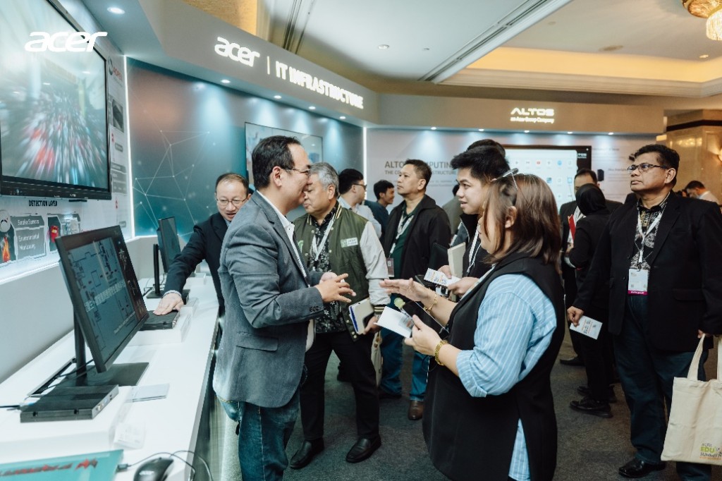 Andrew Hou - Acer Edu Summit (4)