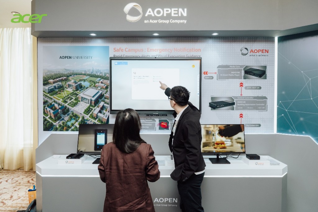 Andrew Hou - Acer Edu Summit (5)