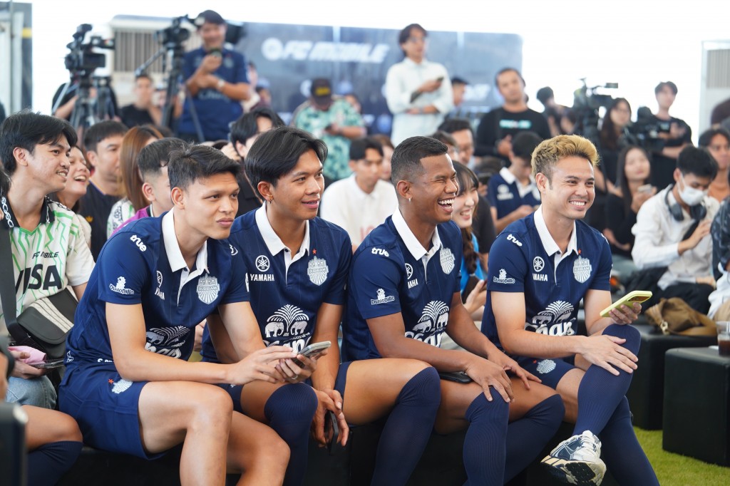 ea-sports-fc-mobile-x-buriram-united-official-launch-event (59)