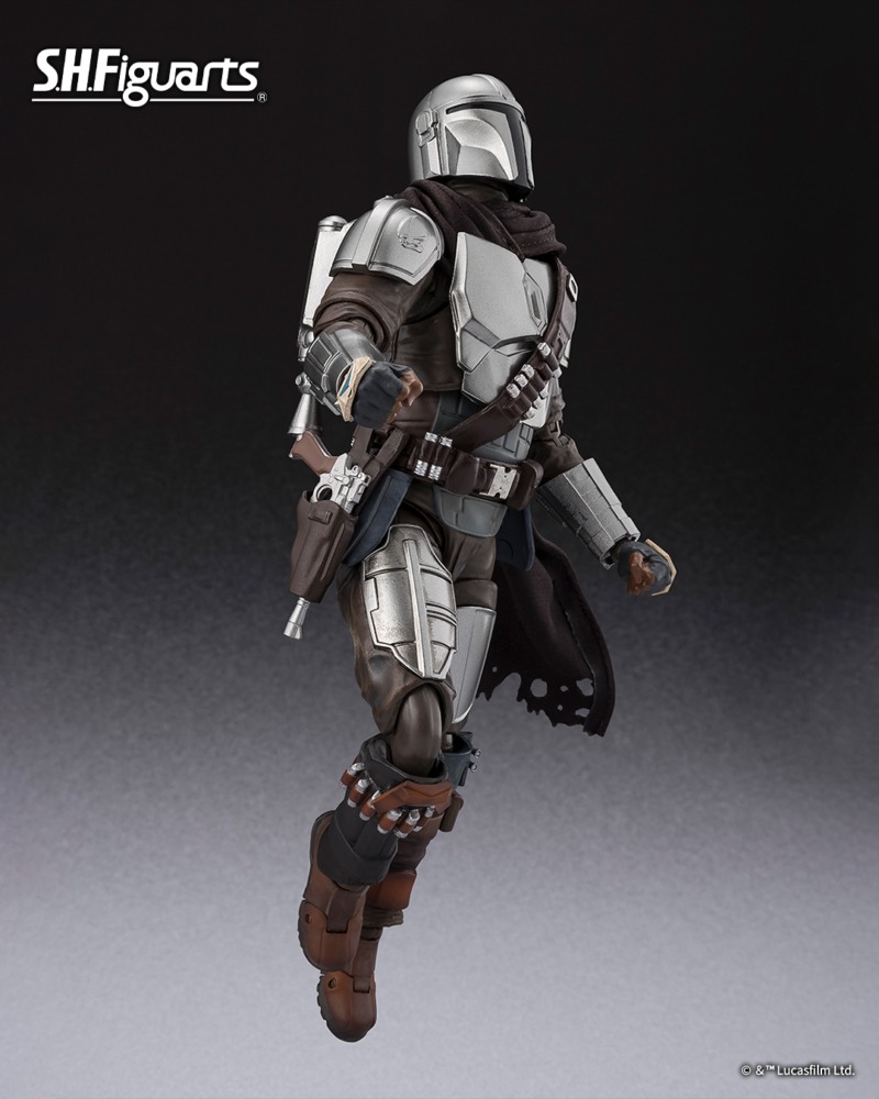 S.H.Figuarts Mandalorian & Grogu (9)