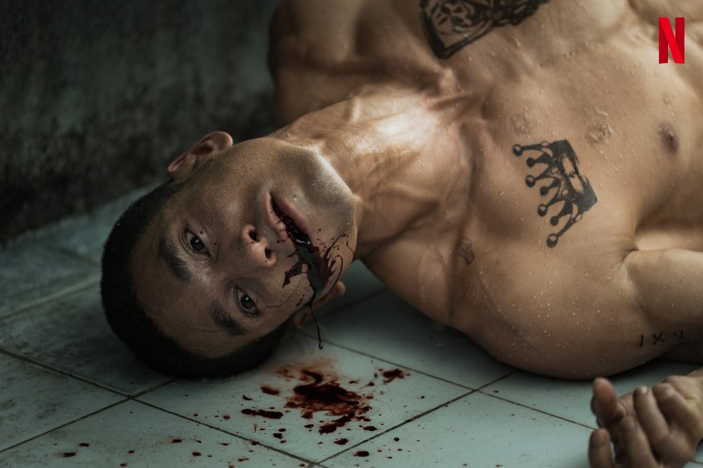 khon-dueat-thuang-khaen-the-debt-collector-netflix (4)