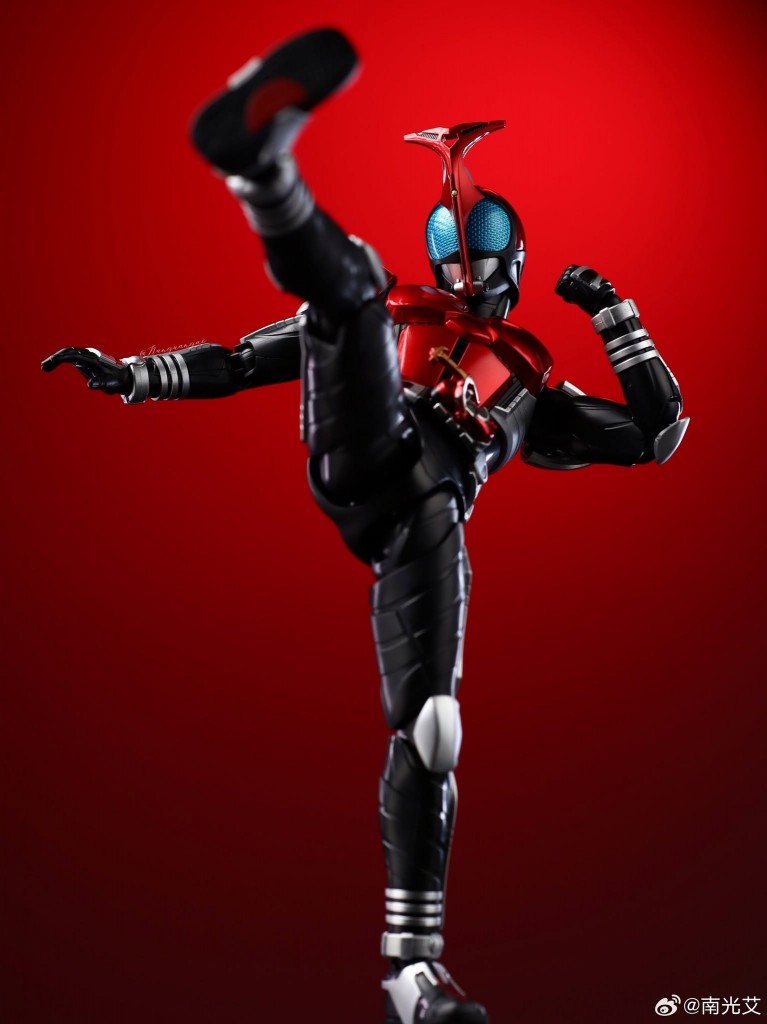 blokees-kamen-rider-kabuto-expansion-pack-masked-form- (27)